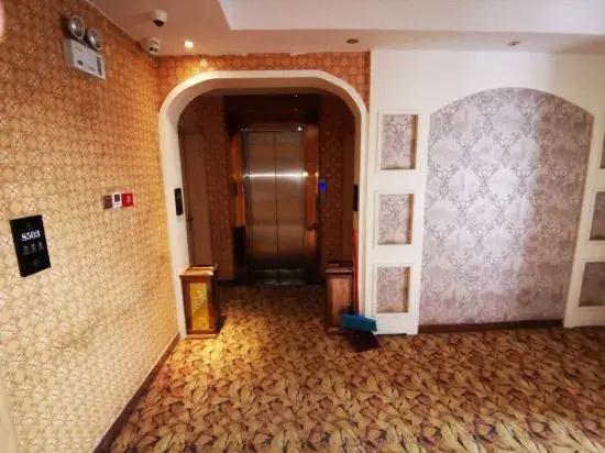 Sheqi Jinyuan Electric Sports Hotel