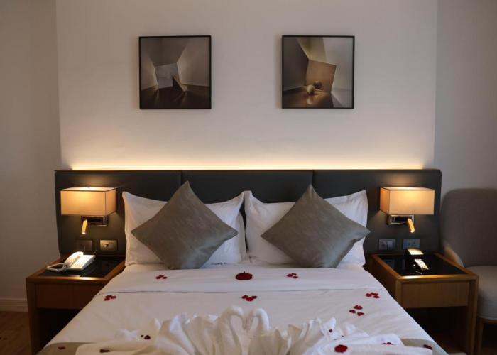 Hayes Hotel, Addis Ababa