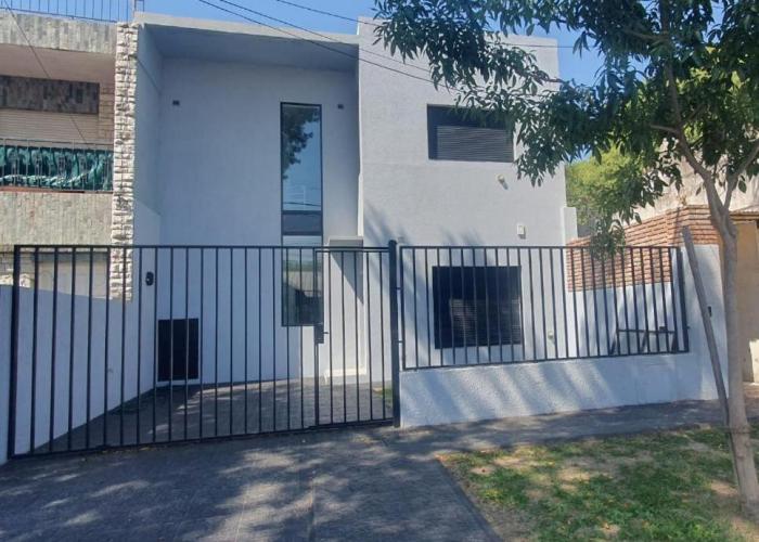 Casa en La Florida a metros río