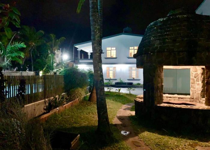 White Castle villa
