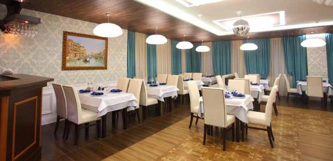 Rossiya Hotel