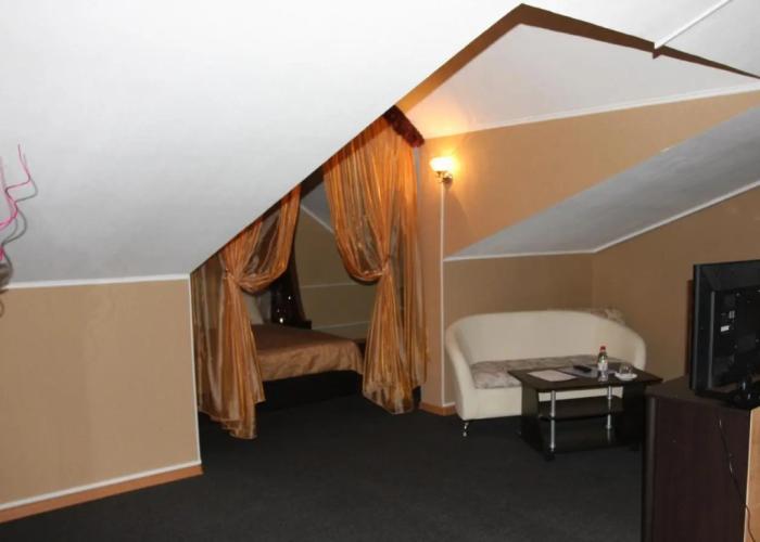 Belaya Gora Hotel
