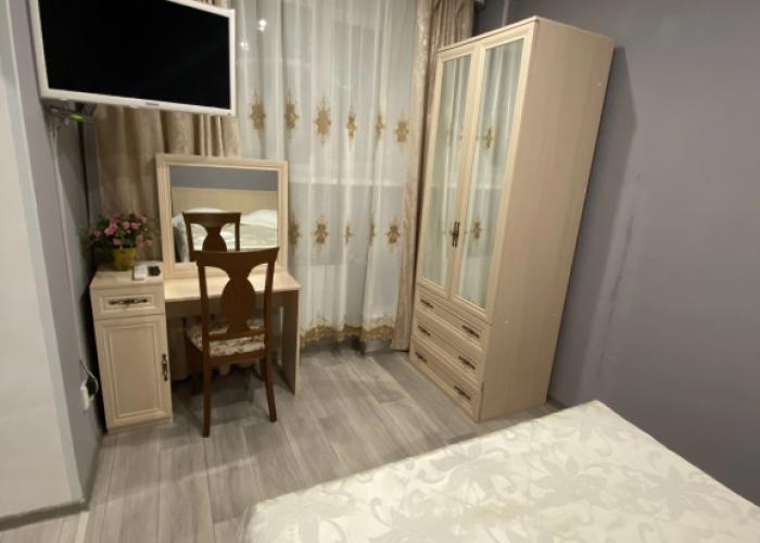 Sad Mini-Hotel
