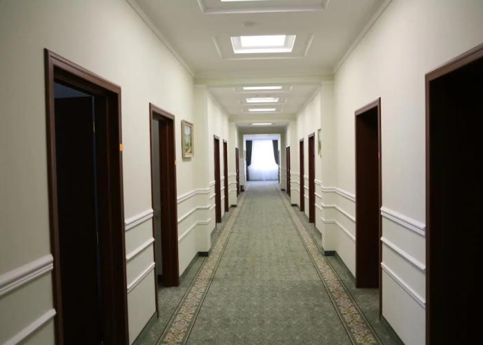 Alyaska Hotel