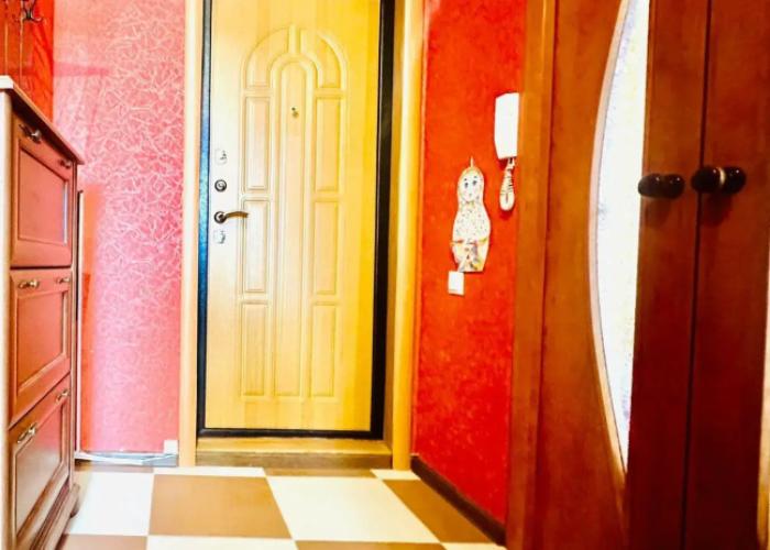Apartment North on the street. Lenina, 50