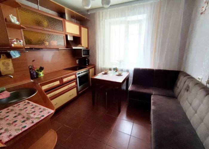Odnokomnatnaya Ryadom S Muzykalnoy Shkoloy Flat