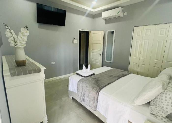 Large Contemporary Two Bedroom