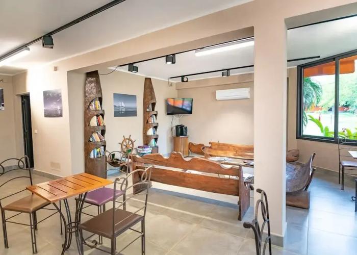 Loharano Lodge