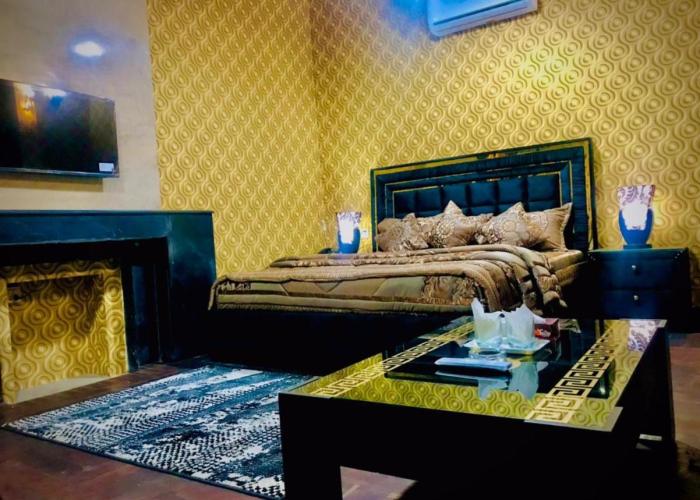 Royal Luxury Hotel Lahore