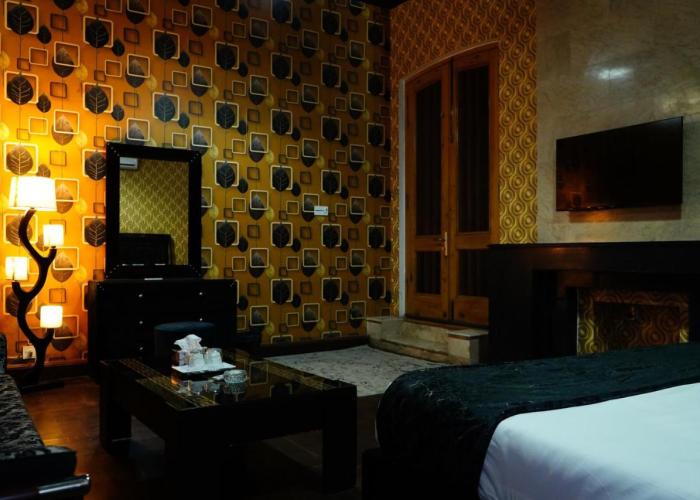 Royal Luxury Hotel Lahore