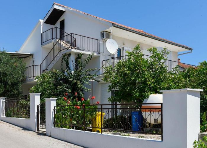 Studio Apartments Xenia
