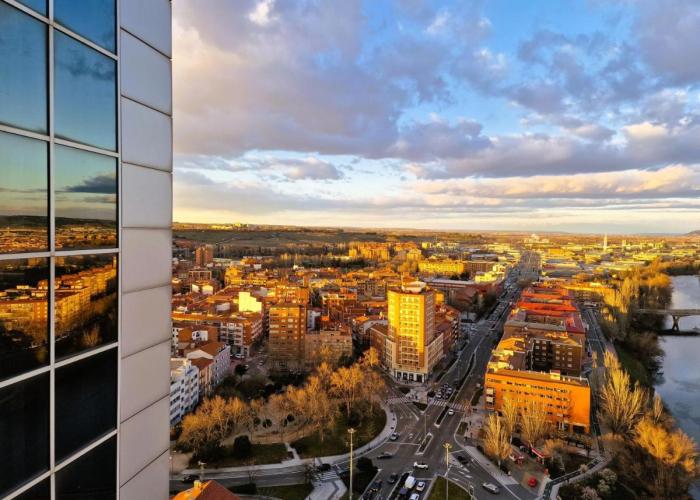 Moderno y exclusivo loft piso 21 VUT