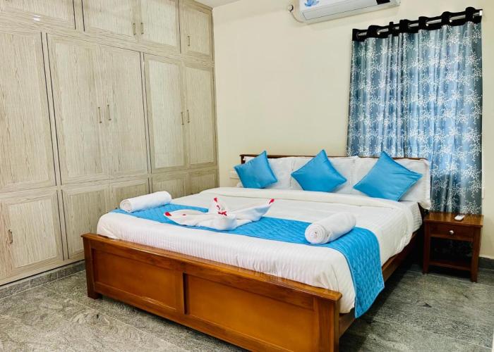 TrueLife Homestays - Brand new Signature Homes with all modern facilities for families visiting Tirupati Temple - Hall, Kitchen, AC, Fast WiFi, Android TV - Well connected to Tirumala and Highways from Bengaluru, Chennai, Tirupati Airport - Top Service