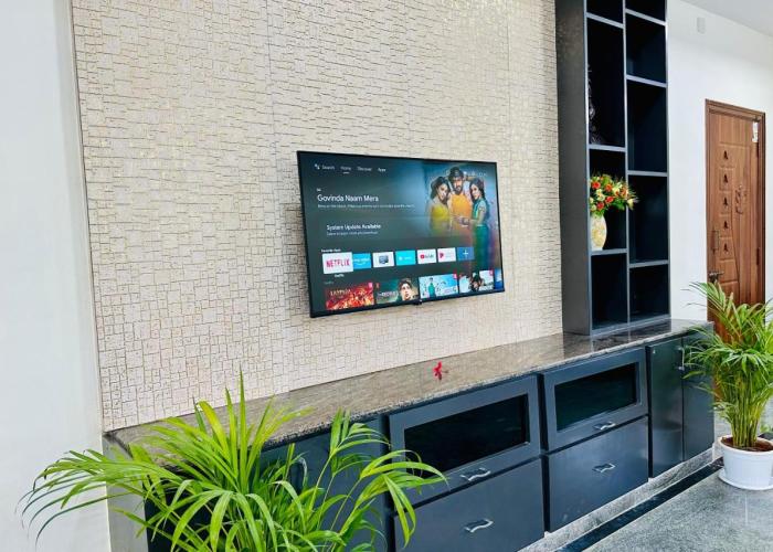 TrueLife Homestays - Brand new Signature Homes with all modern facilities for families visiting Tirupati Temple - Hall, Kitchen, AC, Fast WiFi, Android TV - Well connected to Tirumala and Highways from Bengaluru, Chennai, Tirupati Airport - Top Service