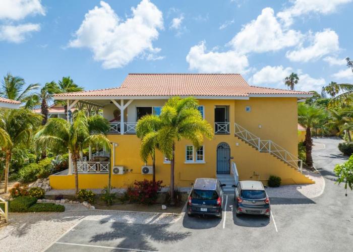 Penthouse Tropicana 6 persons gated penthouse with pool