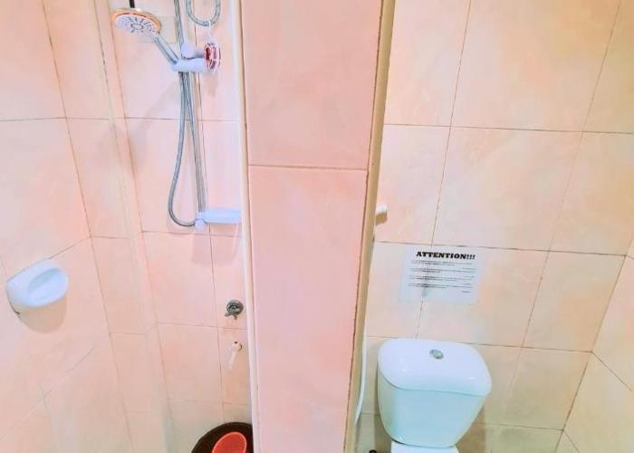 La-Familia Guest House