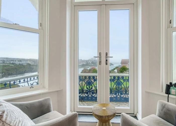 Lazy Waves Boutique B&B