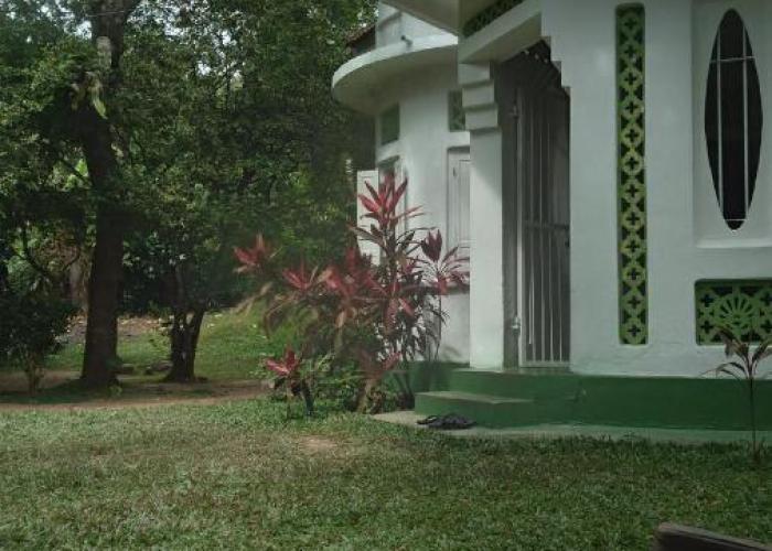 House Colonial
