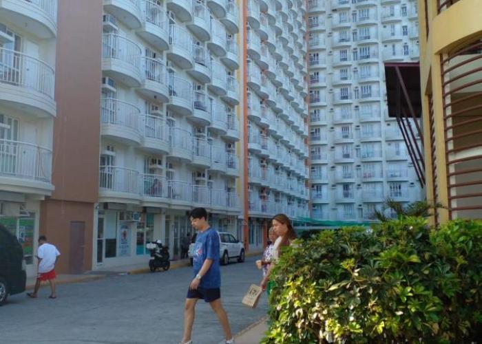 Tagaytay Prime Residences with Swimming Pool & Viewing Deck