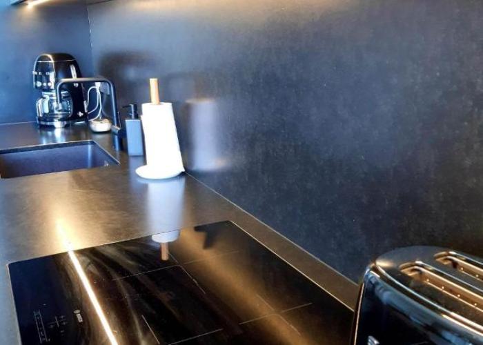 Heart of Pärnu Living - Contemporary 2 Bedroom Apartment with Balcony & Parking