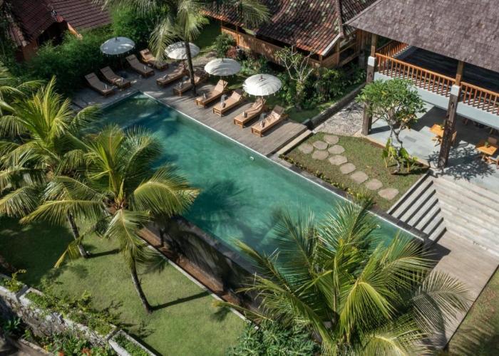 RUMAH KAYU RESORT