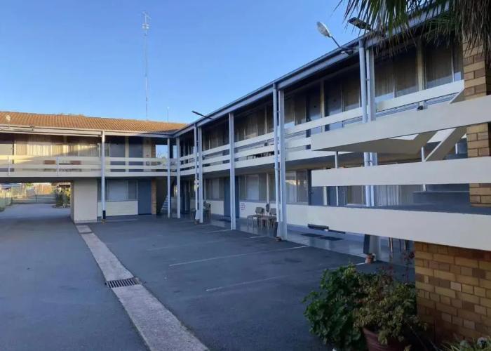 Gateway Motor Inn