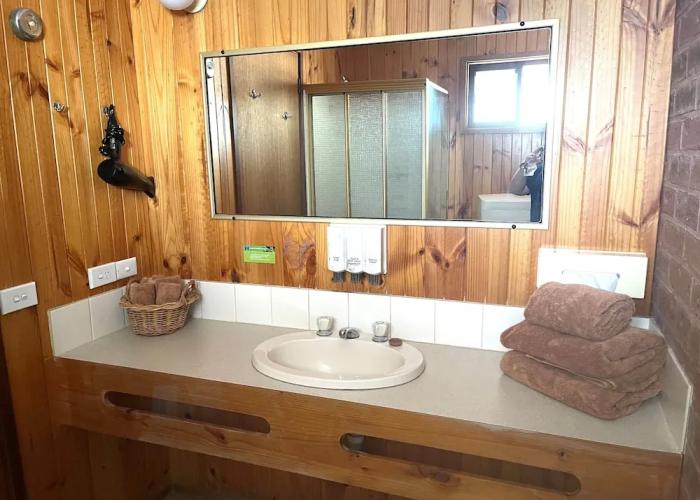 Country Roads Motor Inn Narrandera