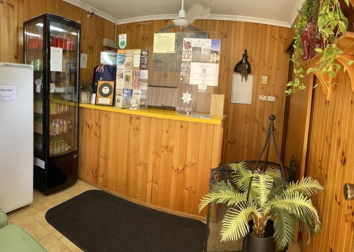 Country Roads Motor Inn Narrandera