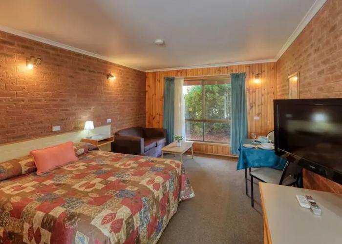 Country Roads Motor Inn Narrandera