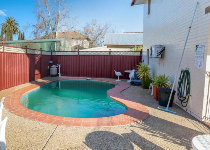 Narrandera Club Motor Inn