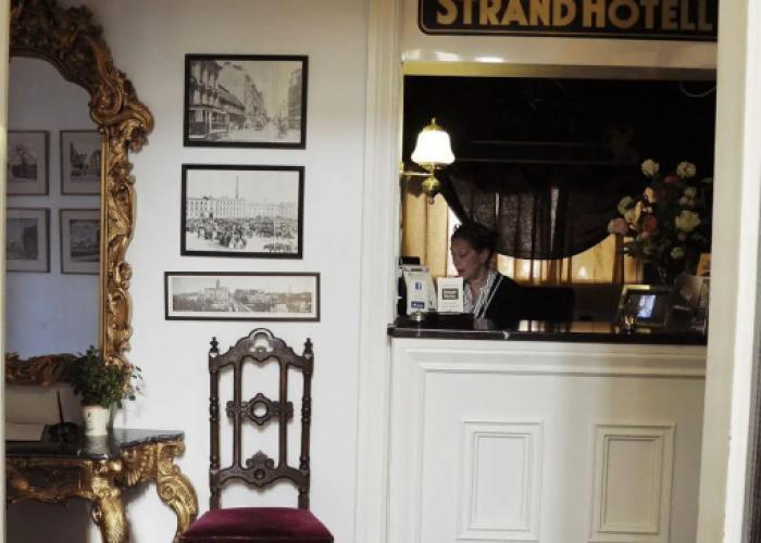 Strand Hotell
