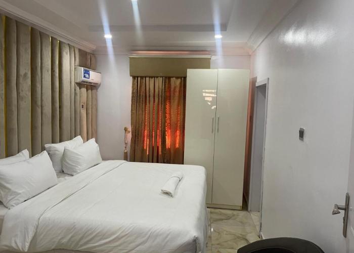 White Gold Hotel