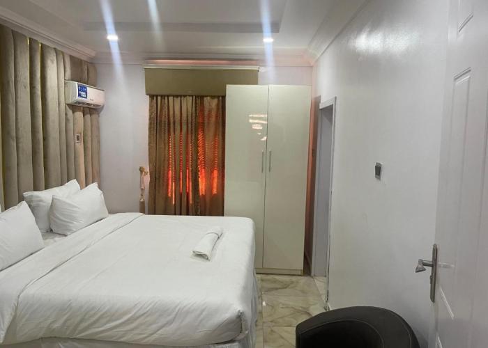 White Gold Hotel