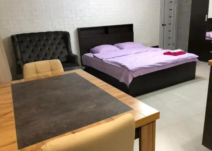 Na Ordzhonikidze 7 Apartments