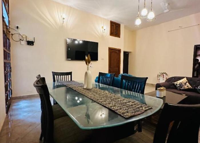 Giani Homestay