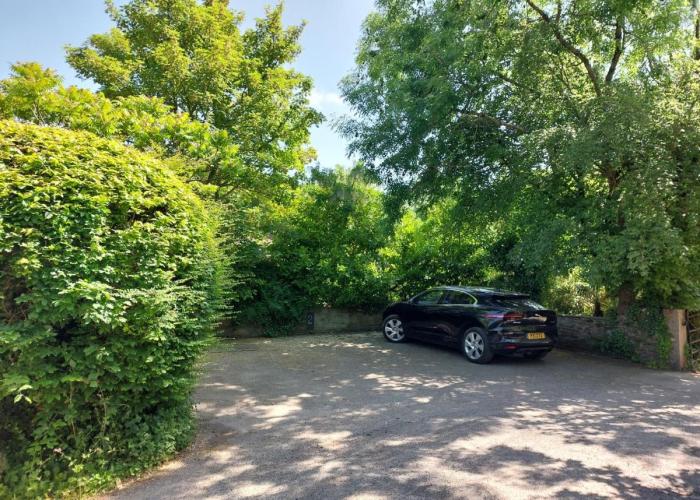 Tregarthen Cottage - tranquil totally self-contained room near Looe with EV point