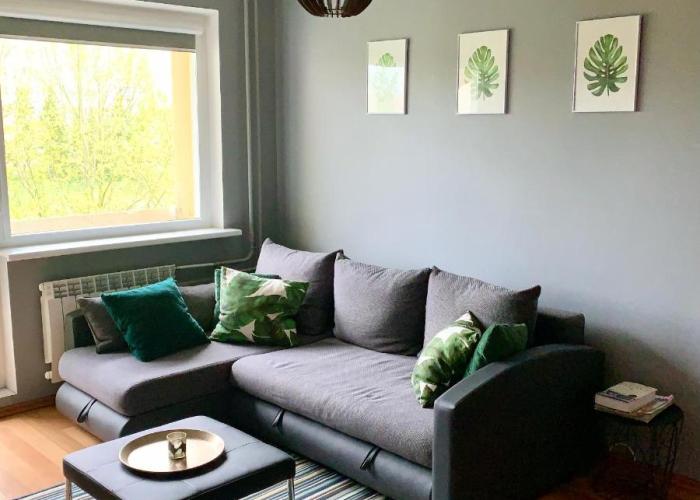 Quiet and comfortable apartment with parking for a nice stay for two, one or a couple guests with a child