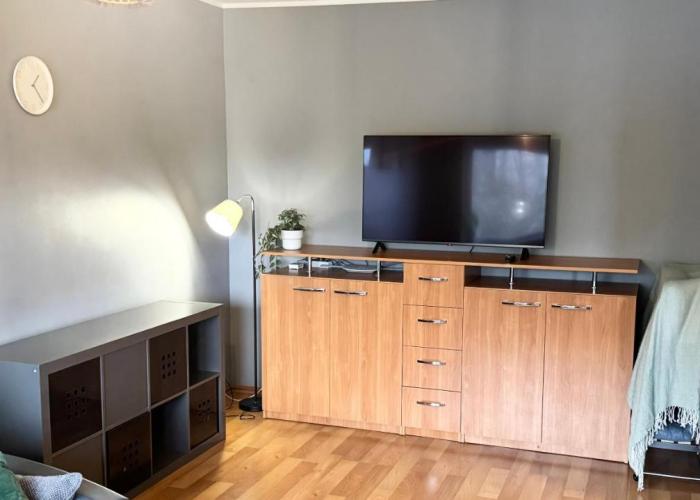 Quiet and comfortable apartment with parking for a nice stay for two, one or a couple guests with a child