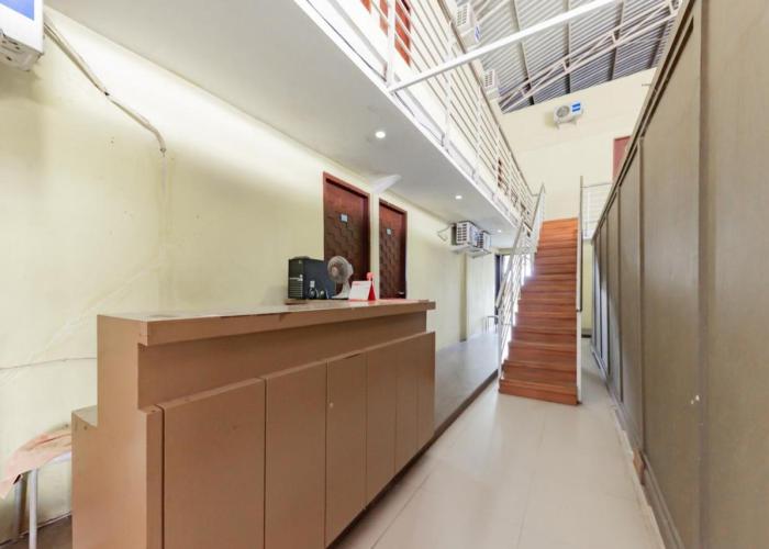 RedDoorz Syariah near Alun-Alun Pelabuhan Ratu