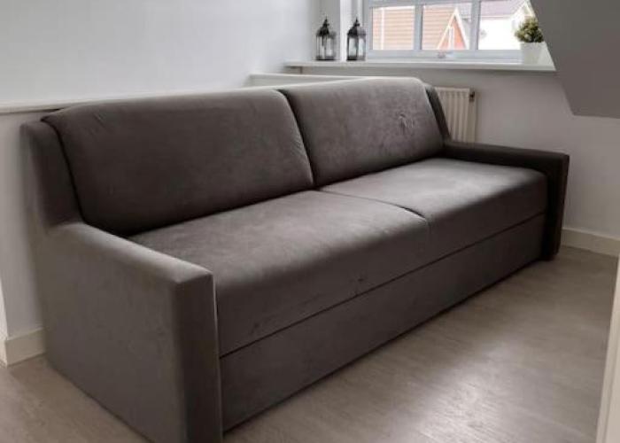 Stor rummelig lejlighed med egen P-plads