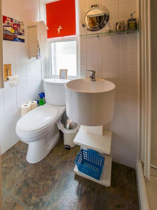 фото Birds Nest Cottage Looe