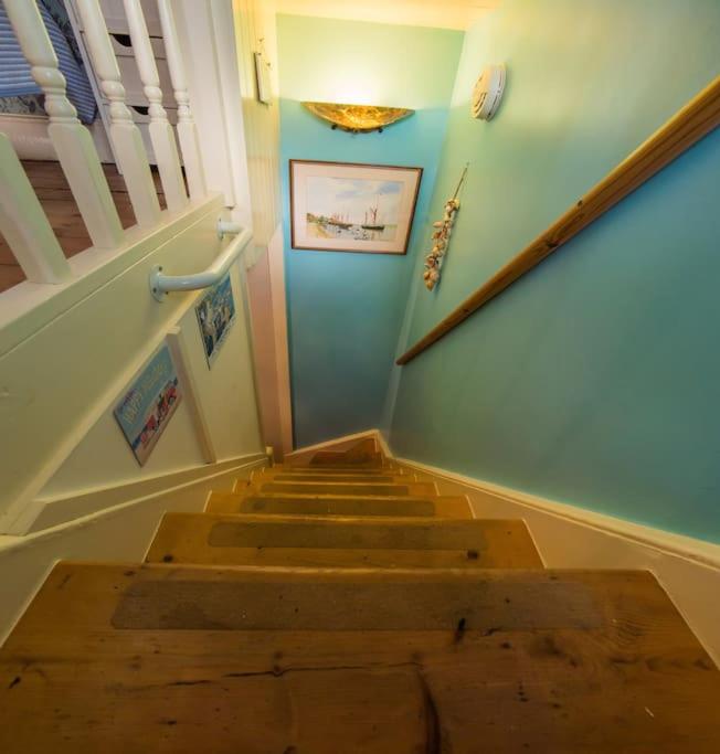 фото Birds Nest Cottage Looe
