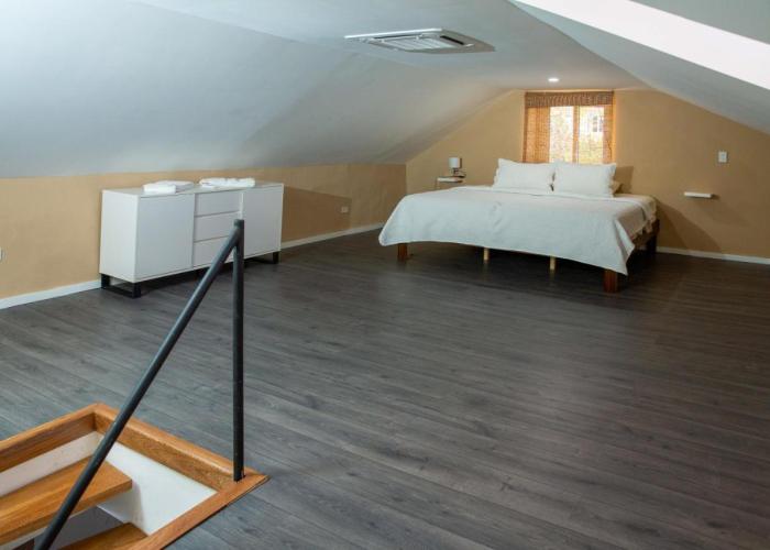 Paradiso Apartments