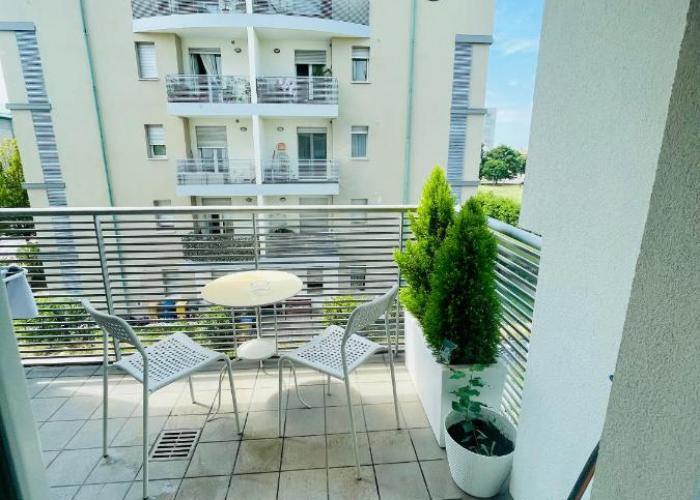 Modern Apartment Casa Mia Easy to Venice
