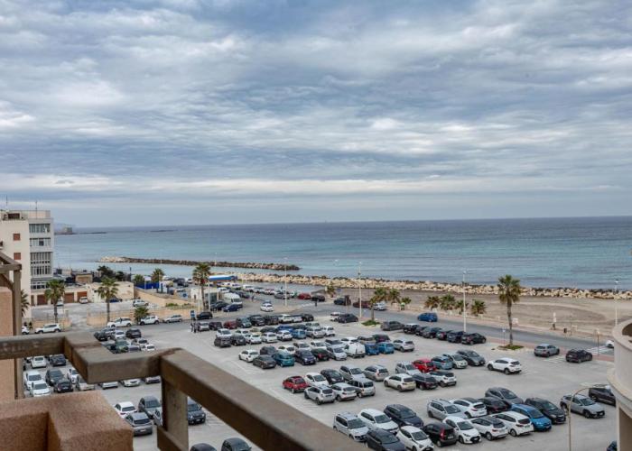 Trapani Seaview Modern Apartment near the Beach