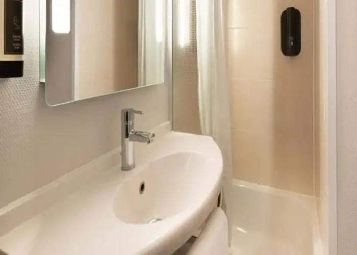 B&B Hotel NANTES Parc Expos La Beaujoire