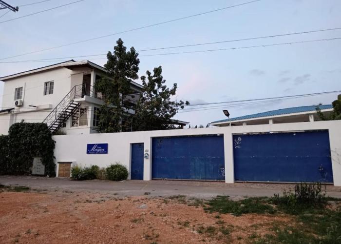 Doña Mayra Aparta Hotel