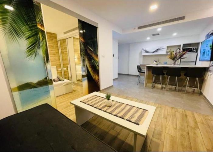 SPACiOUS and COZY 1BR APT EiLAT