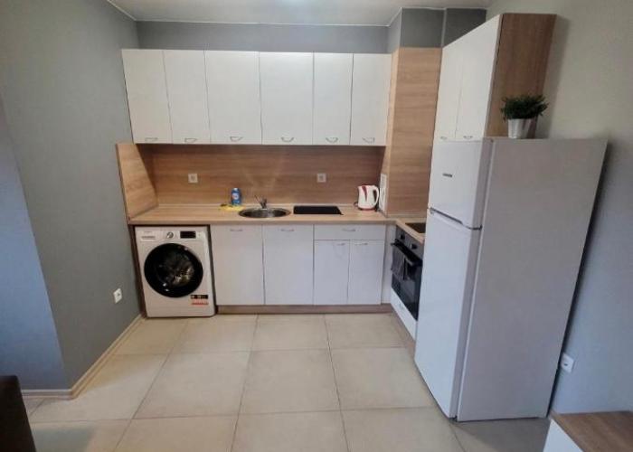 Top location apartment
