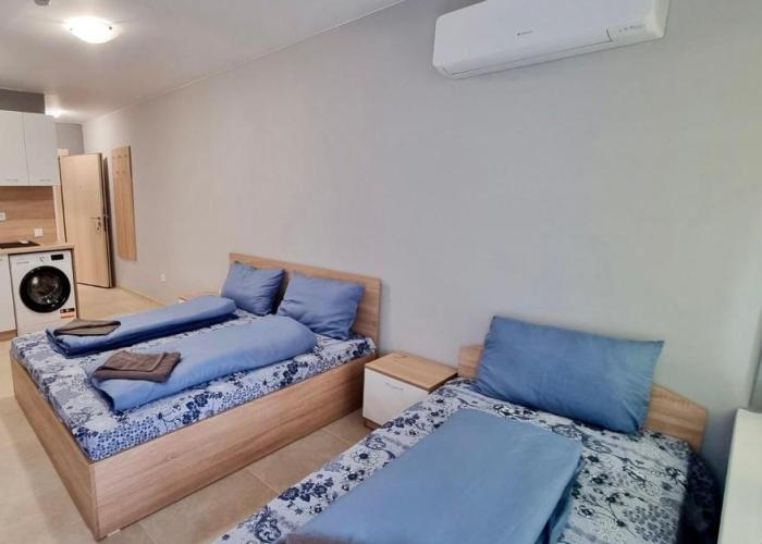 Top location apartment